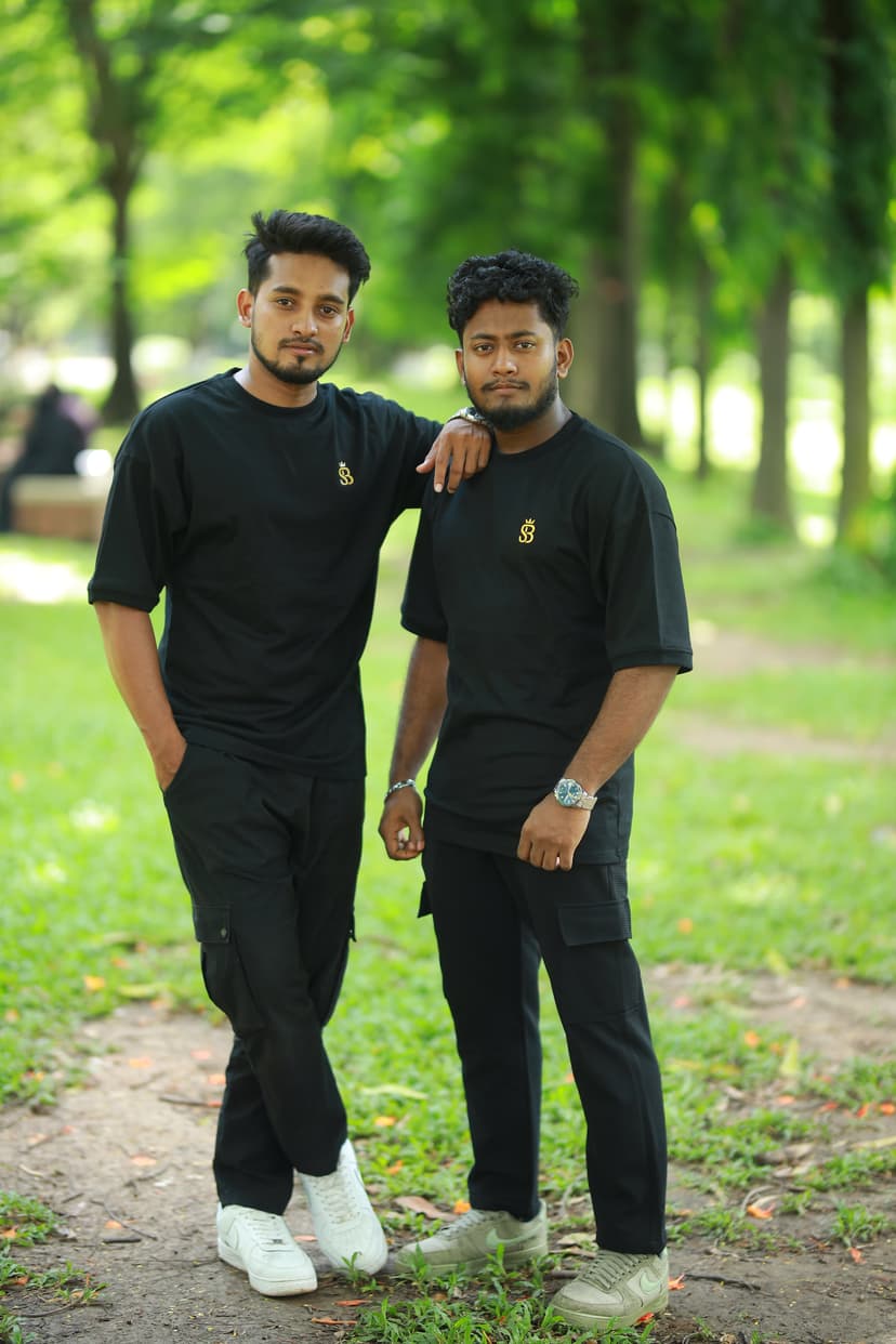 Black t-shirt image 3