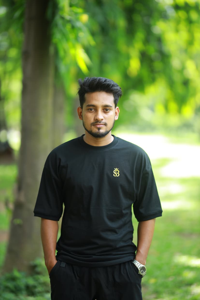 Black t-shirt image 5